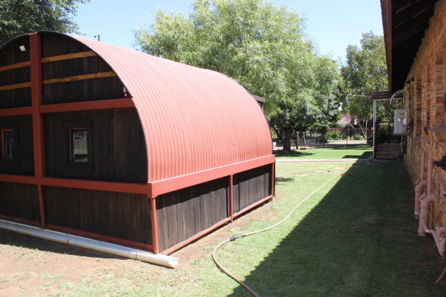 4 Bedroom Property for Sale in Deneysville Free State